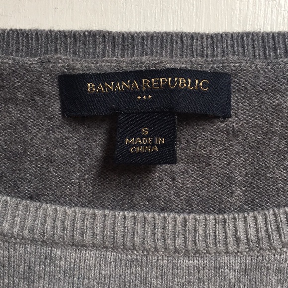 Two toned grey 3/4 sleeve sweater - Picture 4 of 4